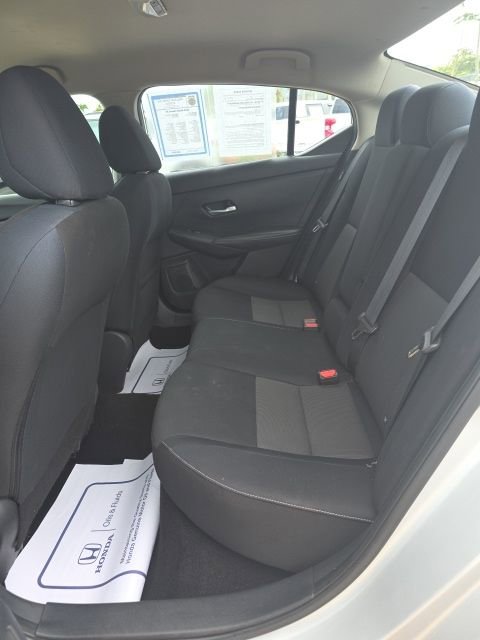 Used 2022 Nissan Sentra SV image 8