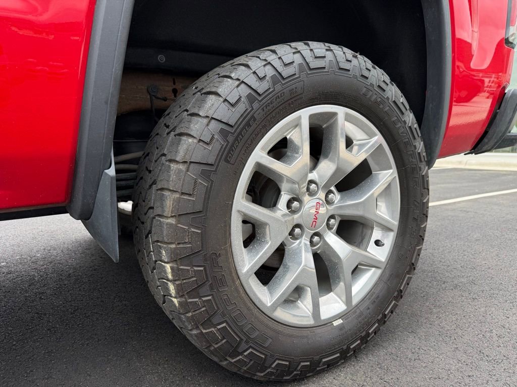 Used 2018 GMC Sierra 1500 SLT w/ SLT Premium Package image 31