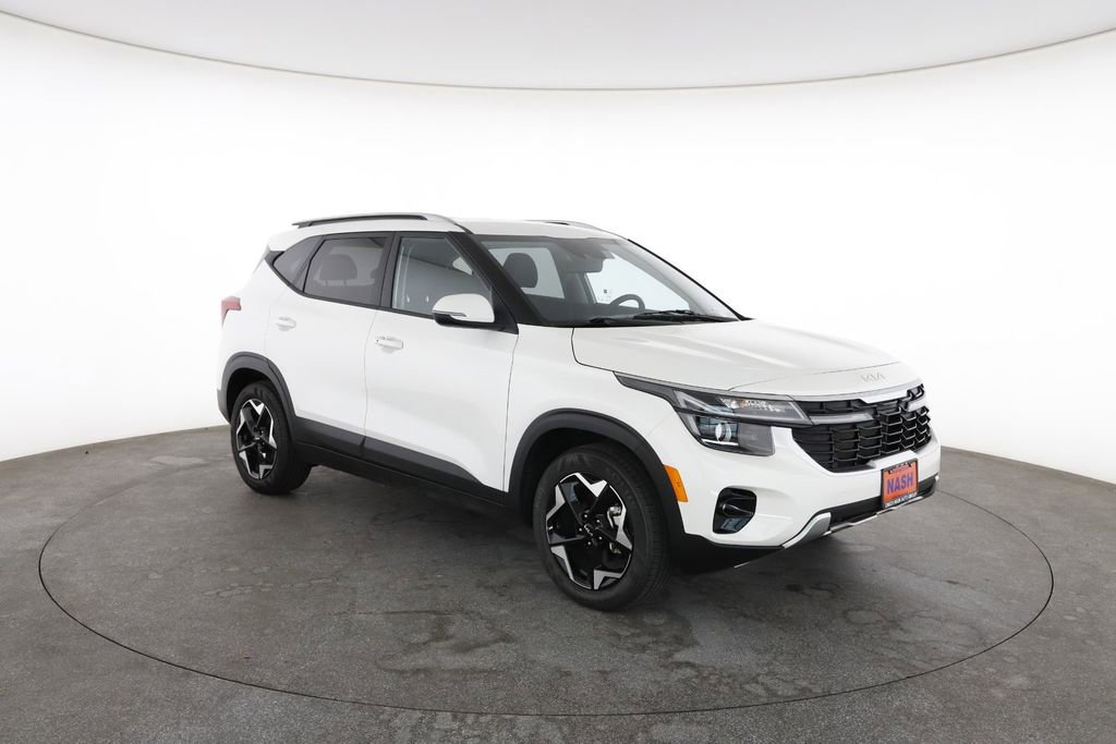 Used 2025 Kia Seltos S image 2