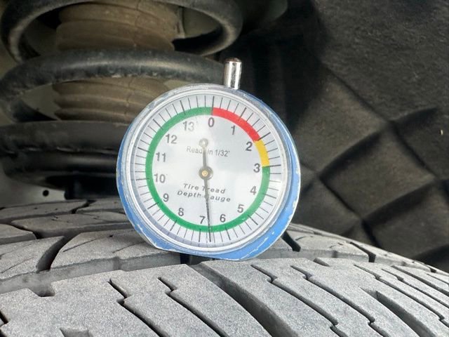 Used 2020 Chevrolet Traverse LT w/ Driver Confidence II Package image 31