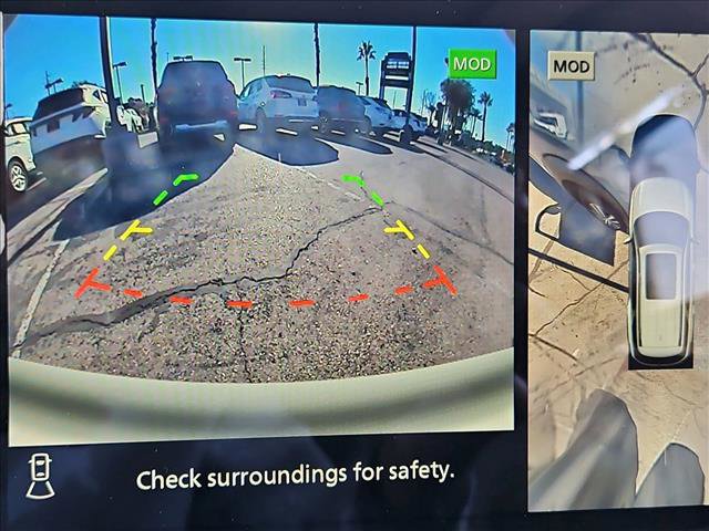 Used 2022 Nissan Pathfinder Platinum w/ Cargo Package image 14