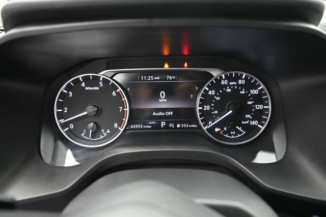Used 2025 Nissan Rogue SV AWD/4WD image 31