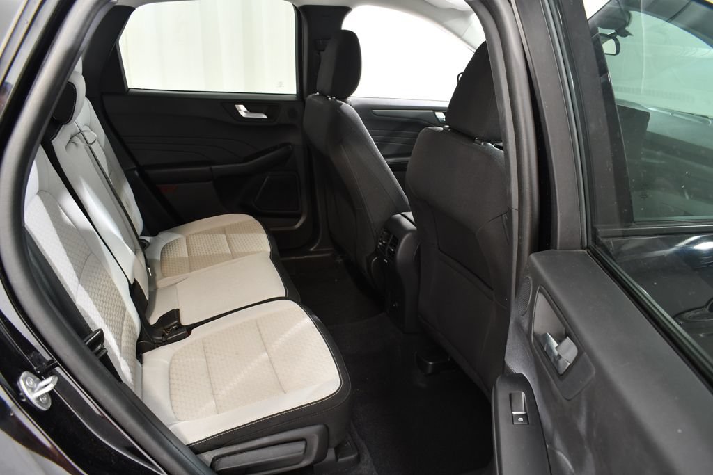 Used 2023 Ford Escape Active w/ Tech Pack #2 AWD/4WD image 19