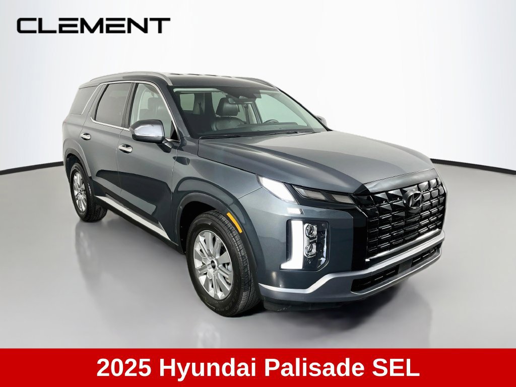 Used 2025 Hyundai Palisade SEL FWD image 4