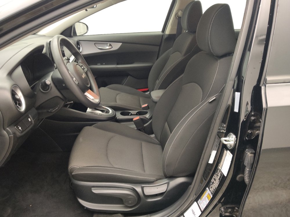 Used 2024 Kia Forte LXS image 17