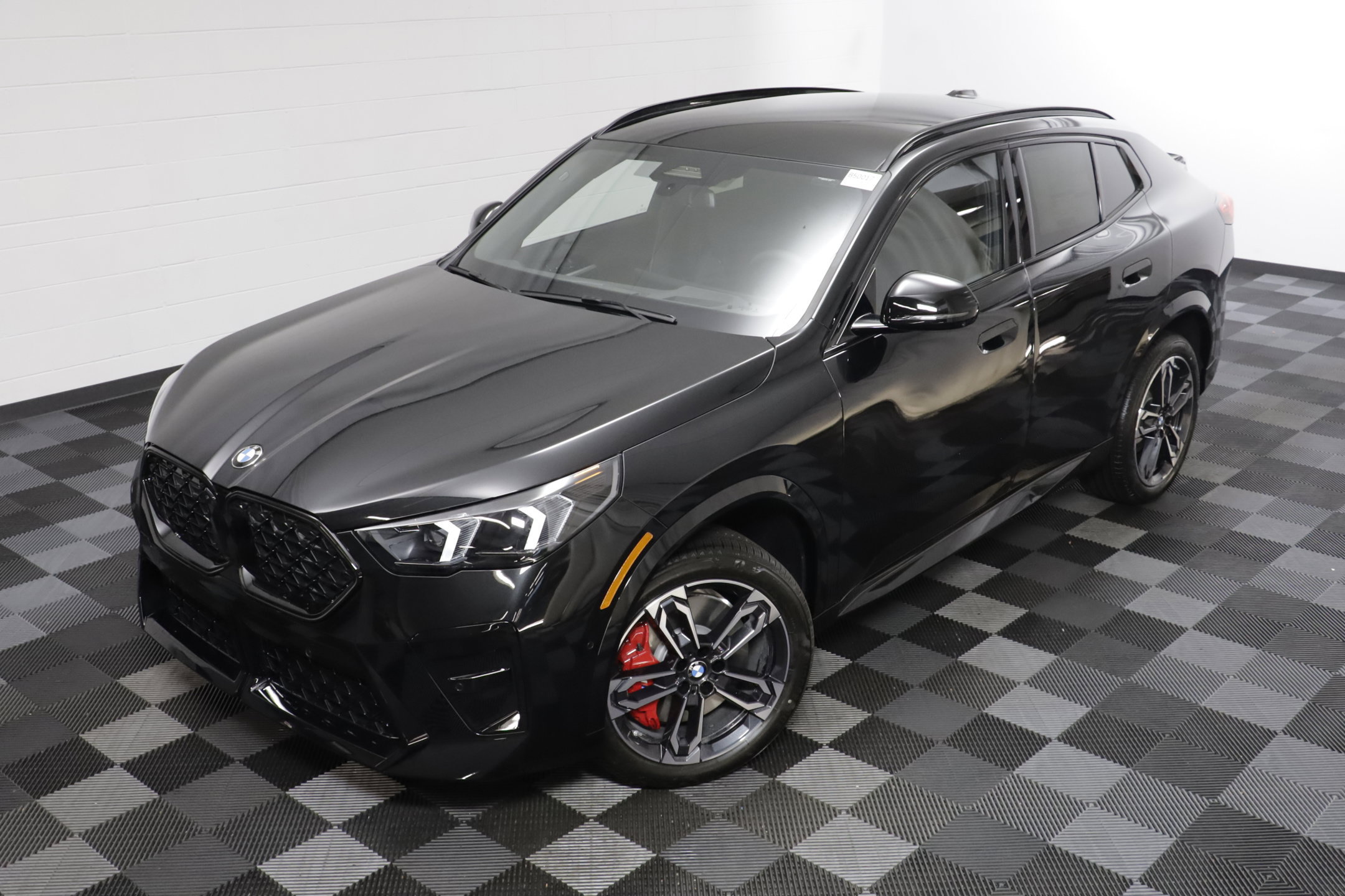 New 2027 BMW X2 xDrive28i w/ Technology Package AWD/4WD image 2