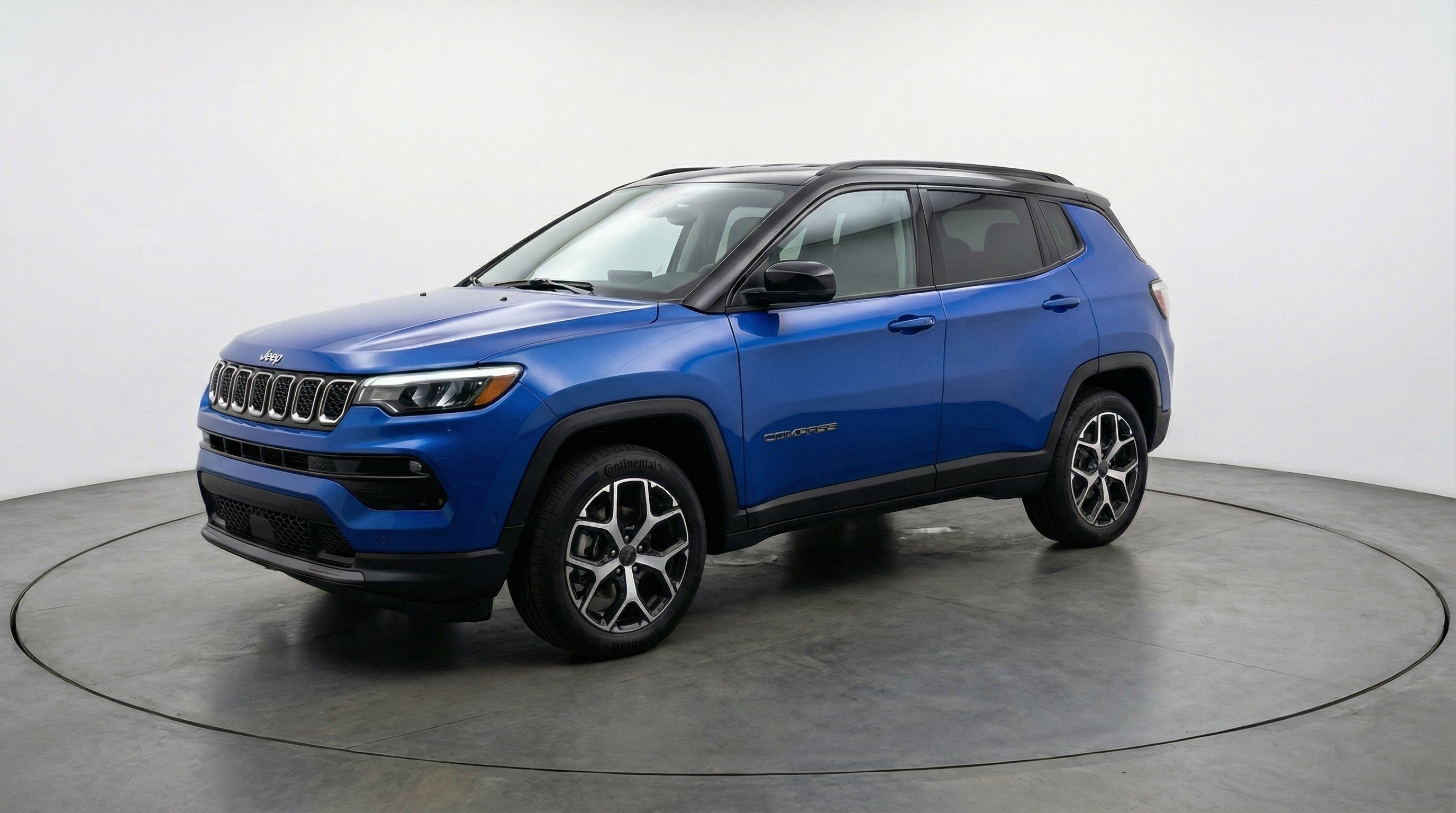 Used 2025 Jeep Compass Limited image 3