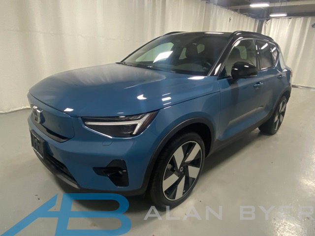 Used 2023 Volvo XC40 Recharge Ultimate w/ Protection Package Premier