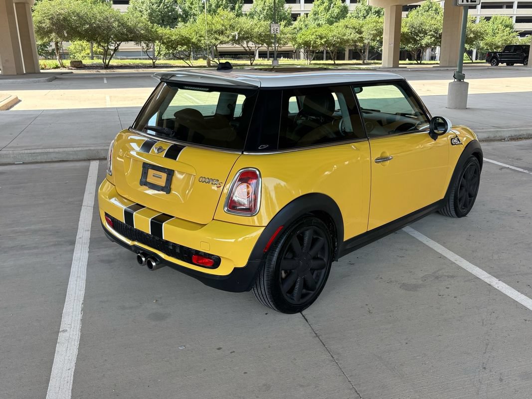 Used 2009 MINI Cooper S FWD image 6