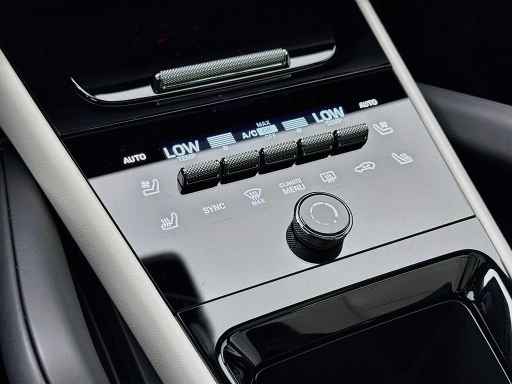 New 2026 Porsche Cayenne AWD/4WD image 22
