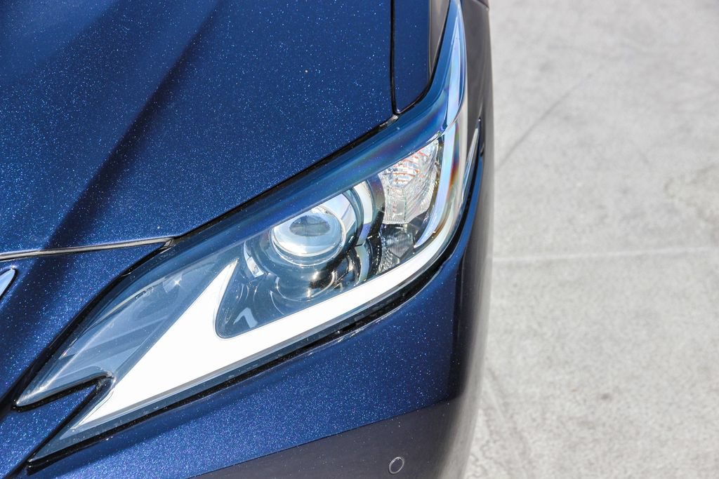 Used 2019 Lexus ES 300h w/ Premium Package FWD image 8