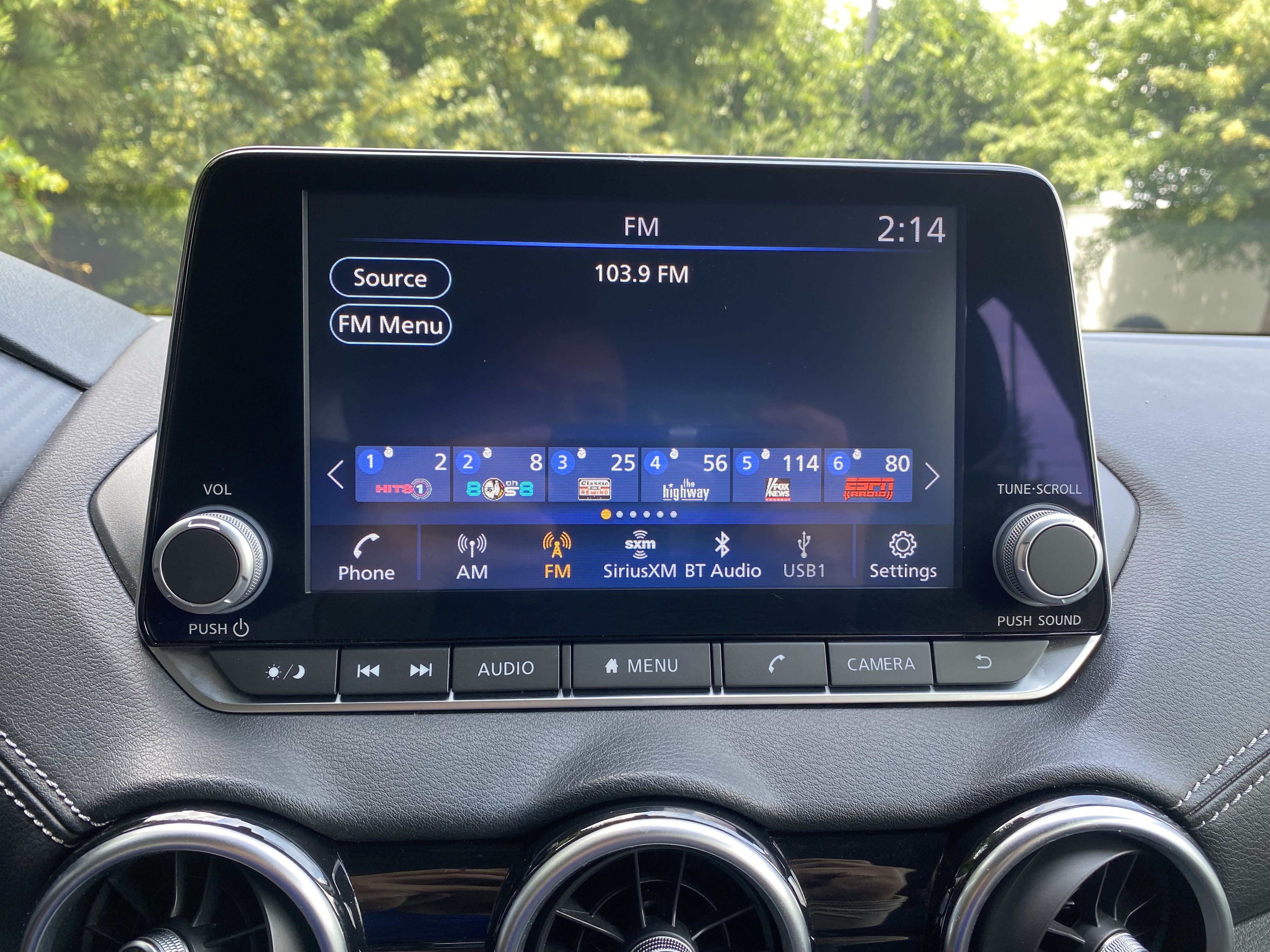 Used 2023 Nissan Sentra SV FWD image 24