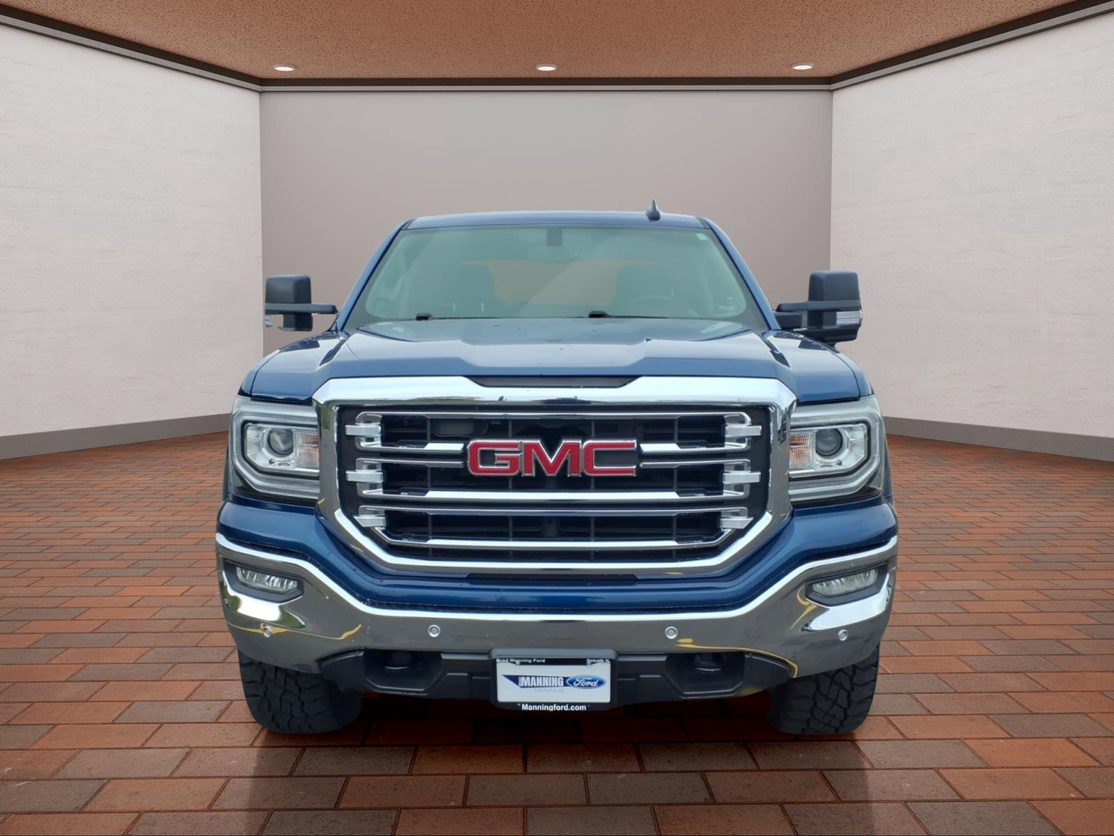 Used 2017 GMC Sierra 1500 SLT w/ SLT Premium Package AWD/4WD image 3