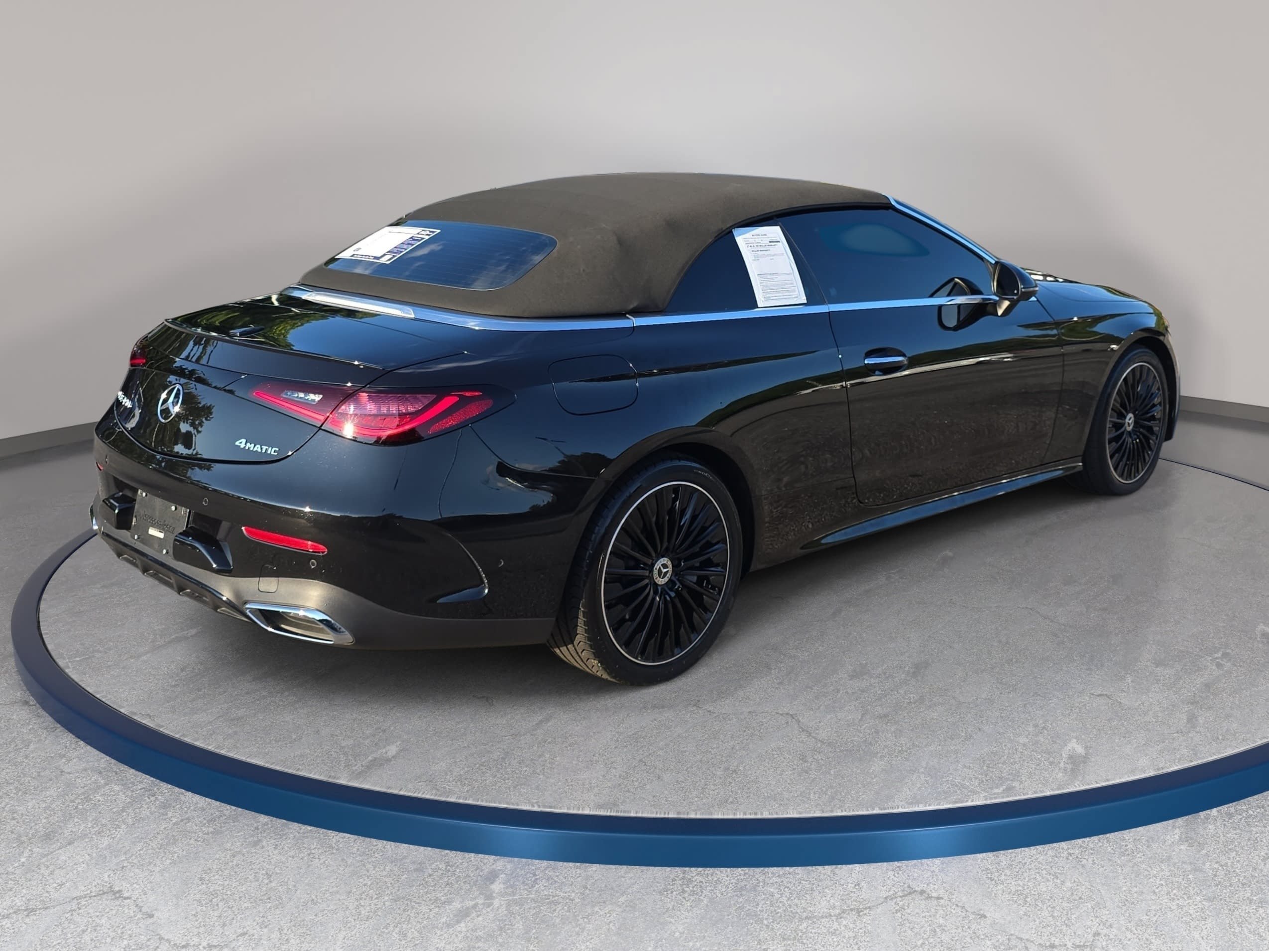 Used 2024 Mercedes-Benz CLE 450 4MATIC Cabriolet image 5