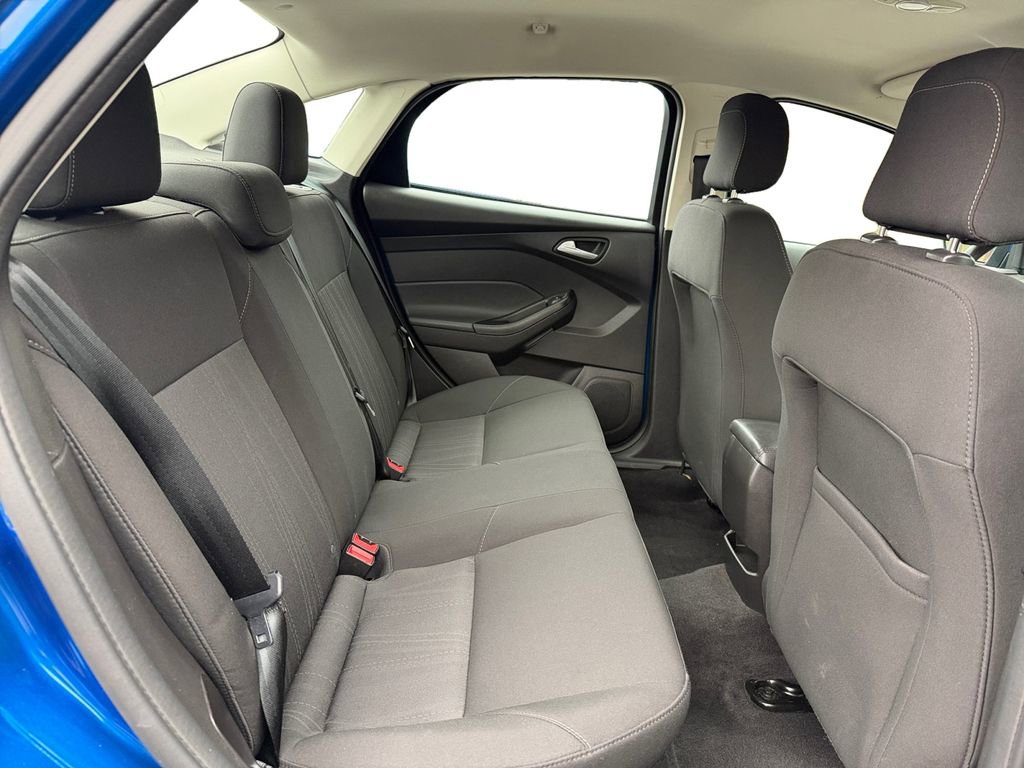 Used 2018 Ford Focus SE image 14