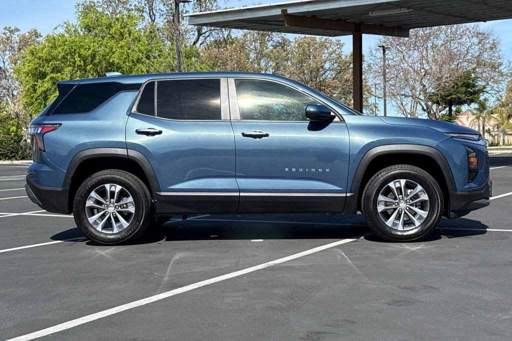 Used 2026 Chevrolet Equinox LT image 10
