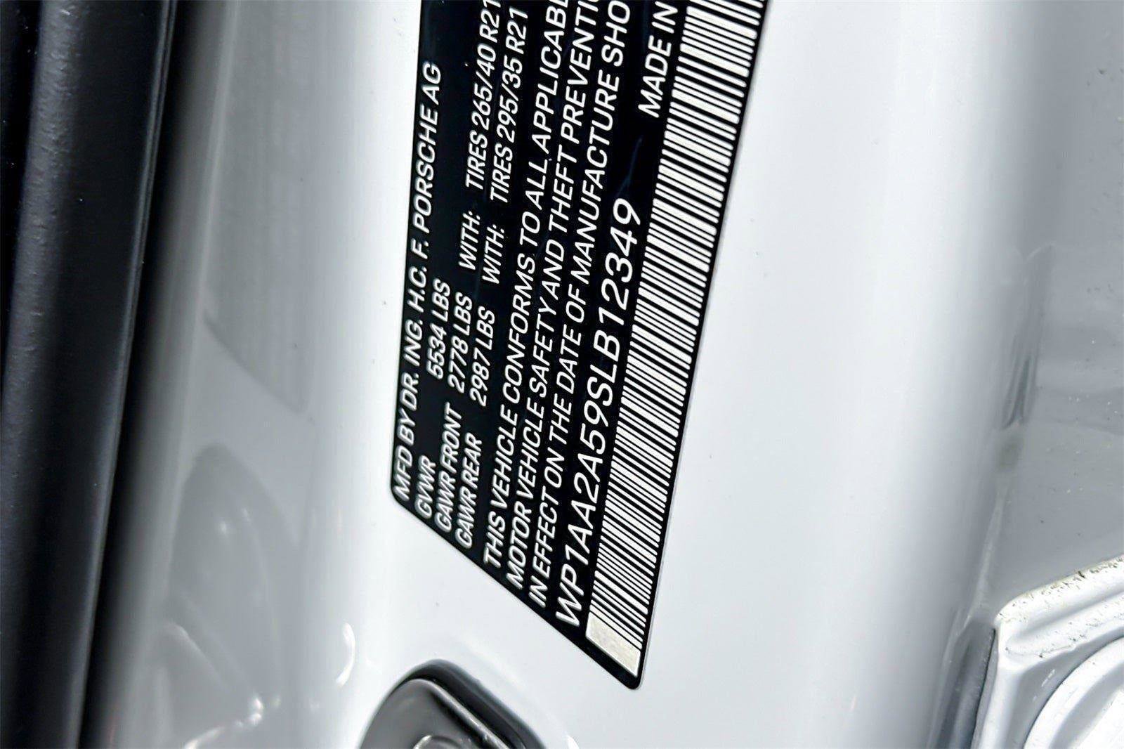 New 2025 Porsche Macan image 55