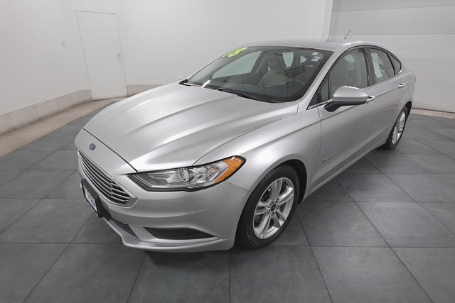 Used 2018 Ford Fusion S image 4