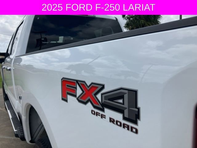 Used 2025 Ford F250 Lariat w/ Chrome Package image 18
