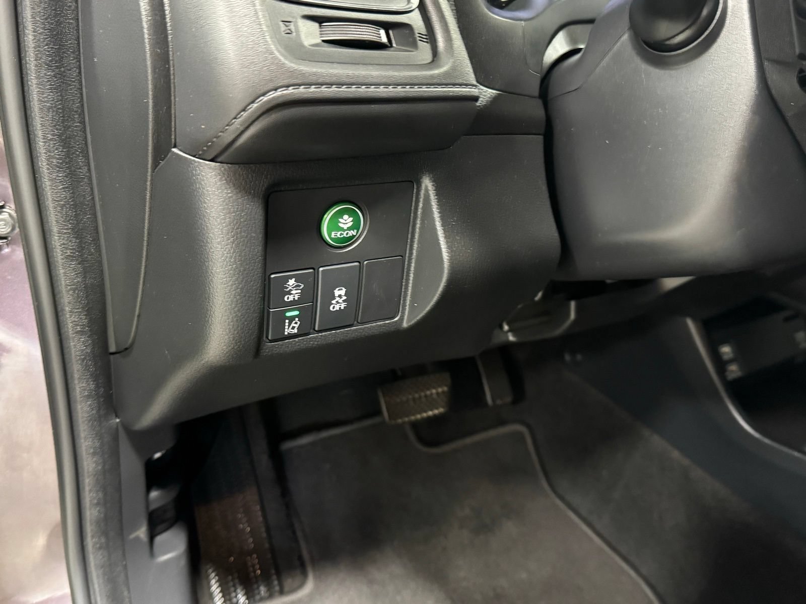 Used 2020 Honda HR-V Touring image 19
