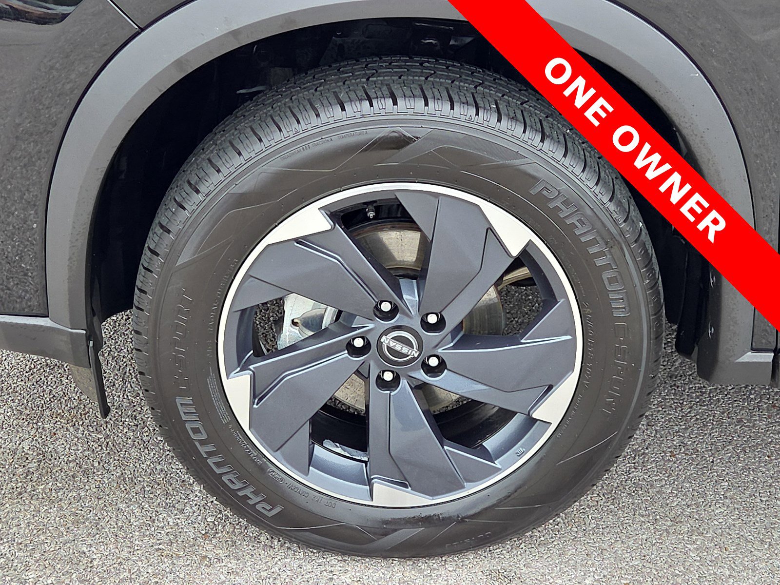 Used 2024 Nissan Rogue SV FWD image 7