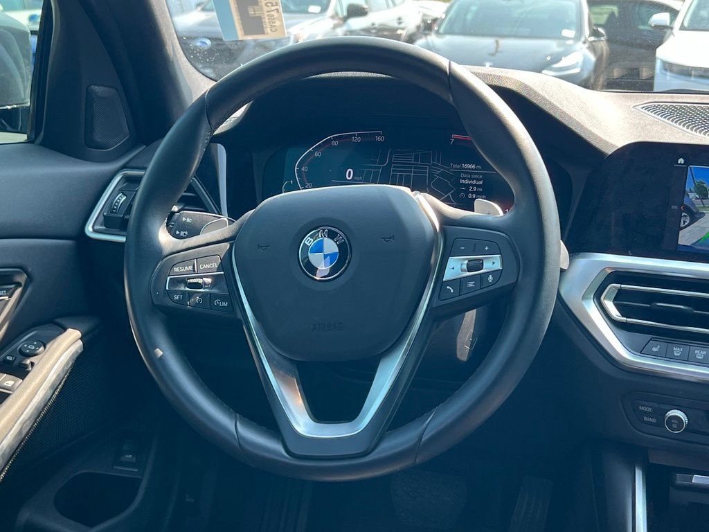 Used 2021 BMW 330i xDrive Sedan w/ Driving Assistance Package AWD/4WD image 16