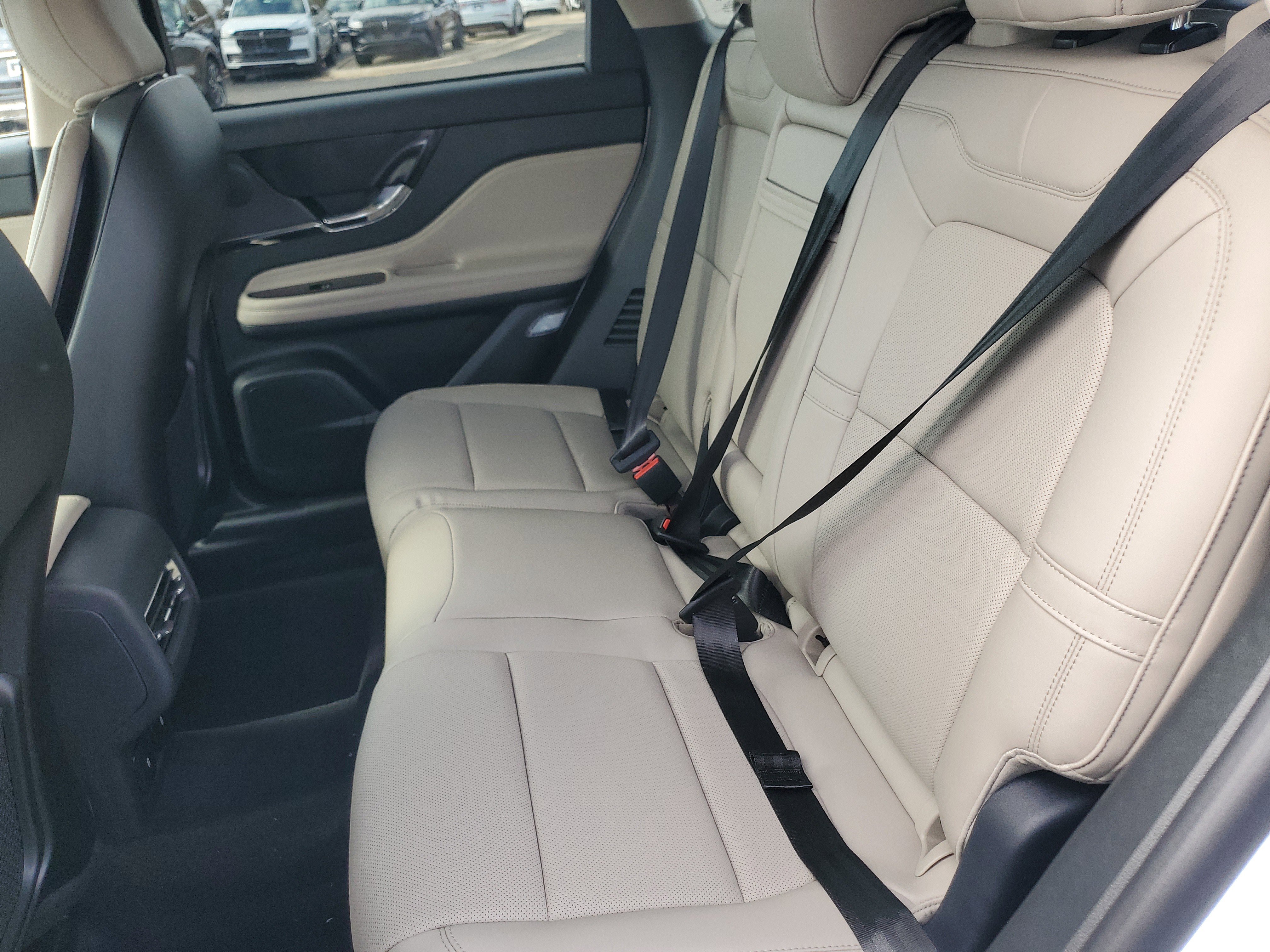 New 2026 Lincoln Corsair Reserve image 28