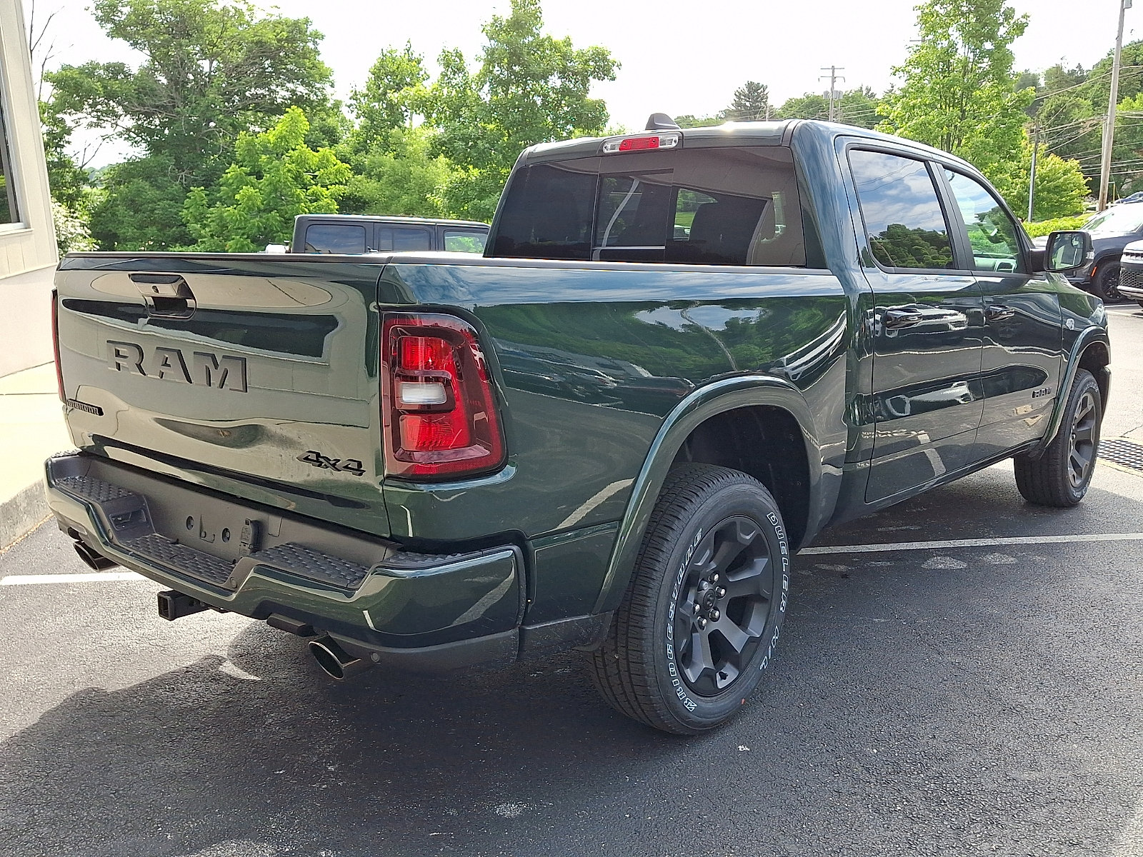 New 2026 RAM 1500 Big Horn AWD/4WD image 3