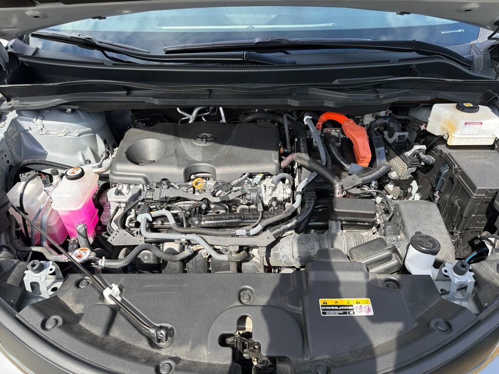 Used 2024 Toyota Sienna XLE Woodland Edition AWD/4WD image 25