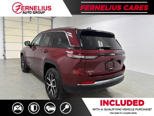 Used 2023 Jeep Grand Cherokee Limited AWD/4WD image 6