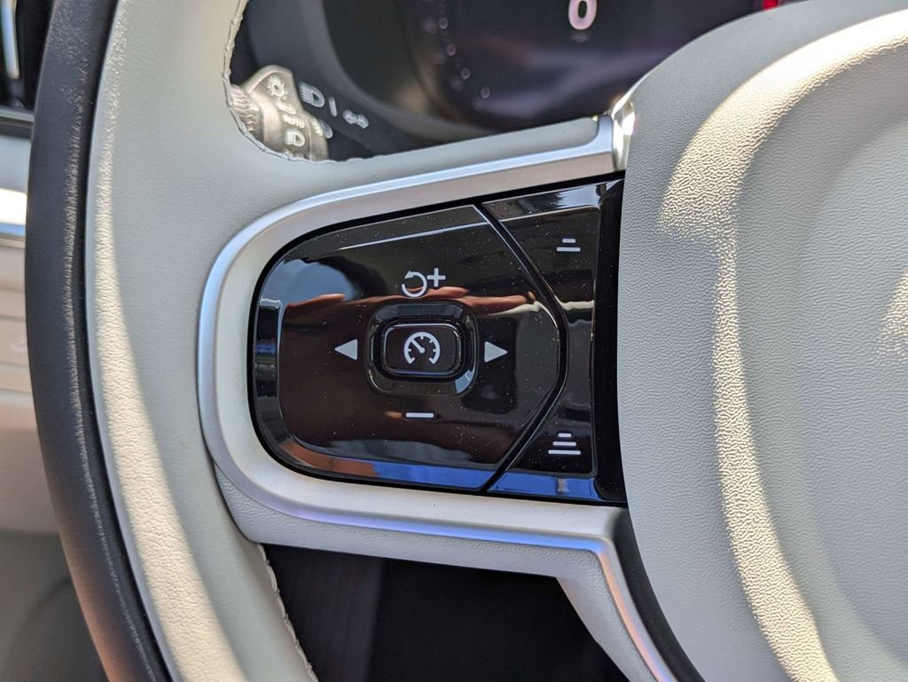 New 2026 Volvo XC60 B5 Ultra w/ Protection Package Premier AWD/4WD image 29