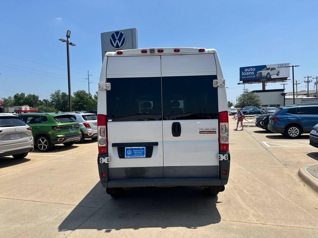 Used 2016 RAM ProMaster 2500 w/ Premium Appearance Group FWD image 6
