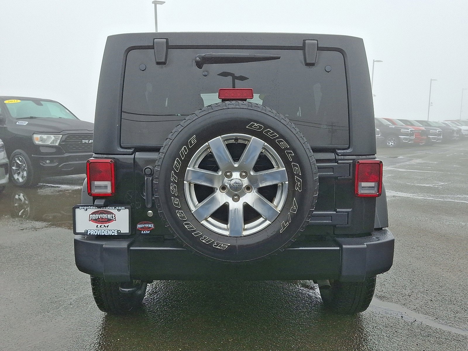 Used 2018 Jeep Wrangler Unlimited Sahara w/ Connectivity Group image 6