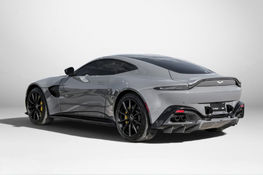 Used 2020 Aston Martin V8 Vantage Coupe RWD image 8