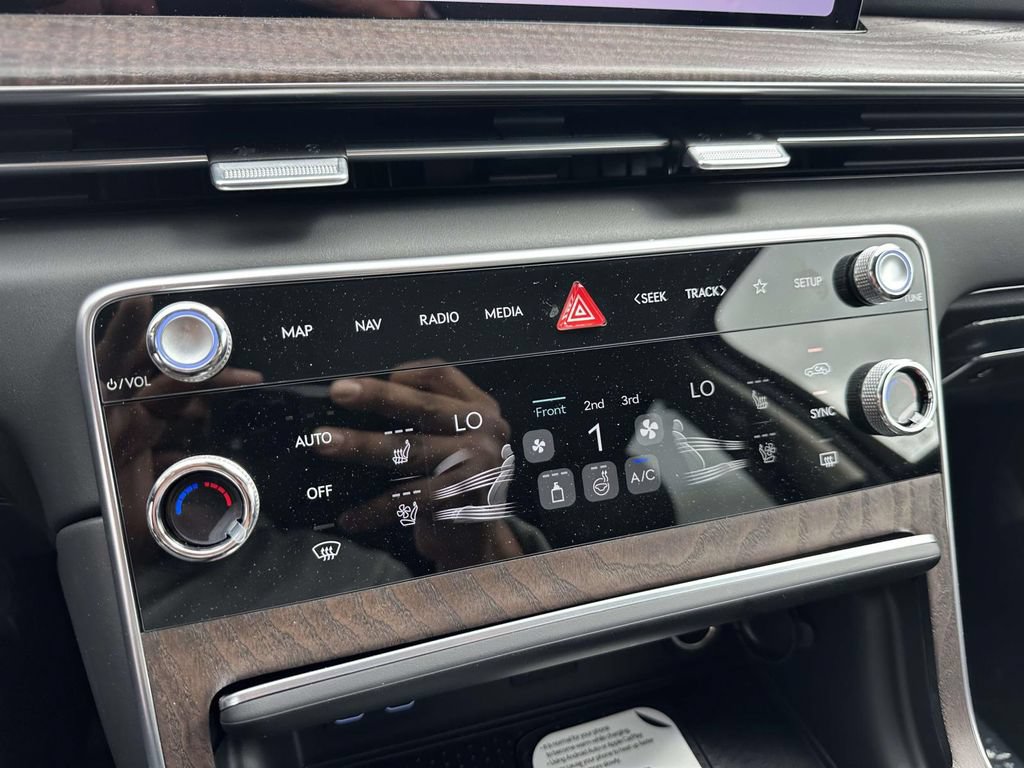 New 2026 Genesis GV80 2.5T Prestige AWD/4WD image 23
