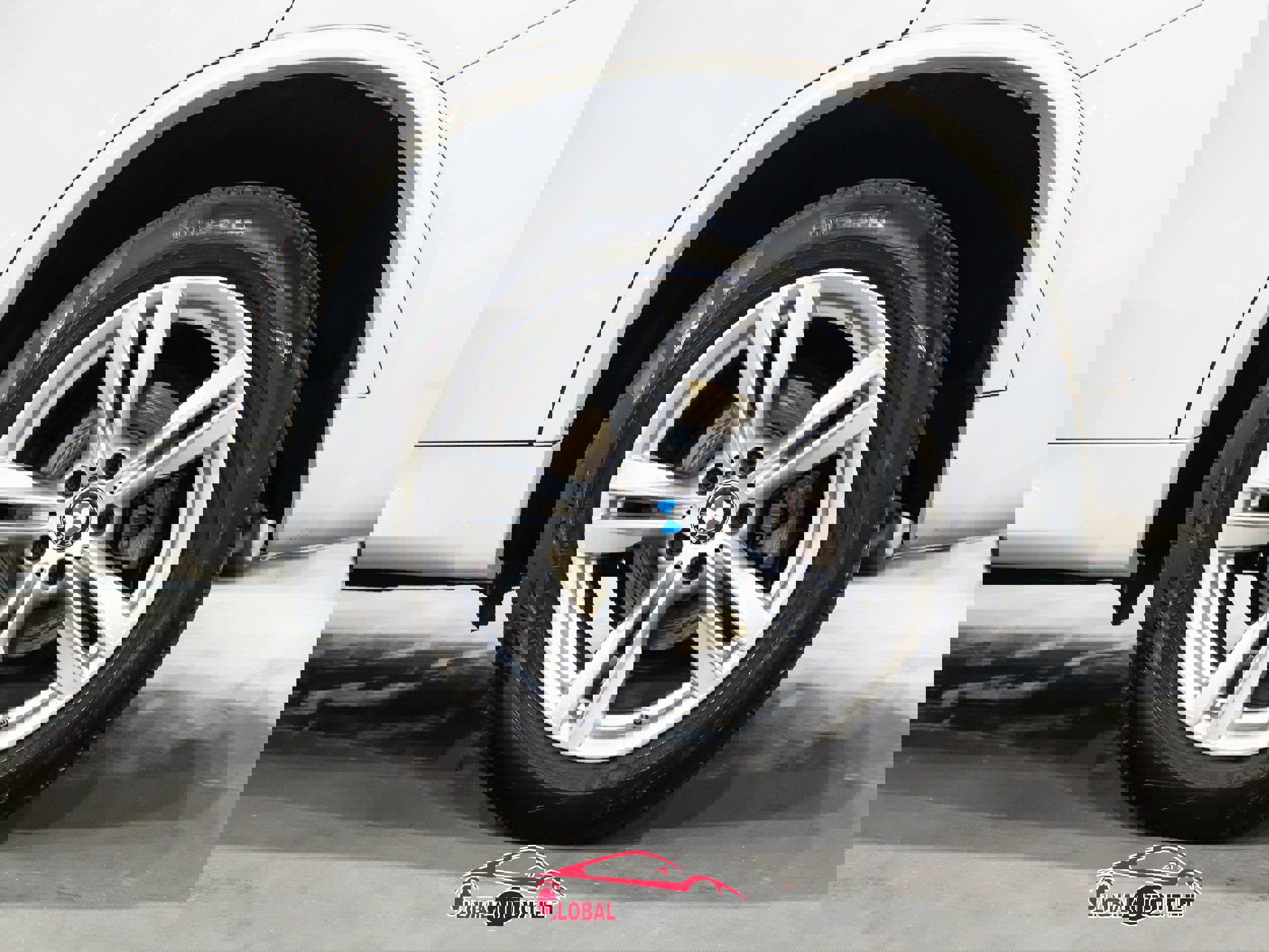 Used 2017 BMW X5 xDrive35i w/ M Sport Package image 12