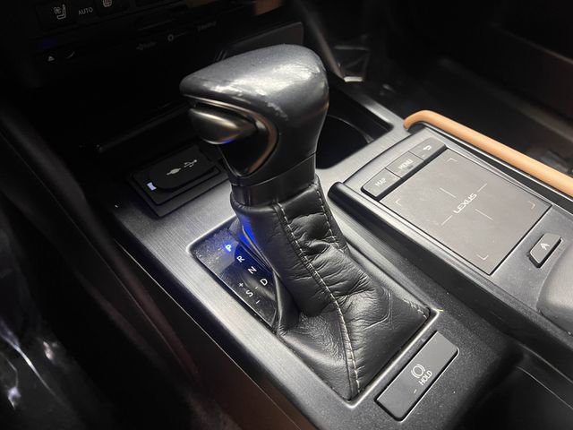 Certified 2020 Lexus ES 350 Luxury w/ Accessory Package 2 image 21