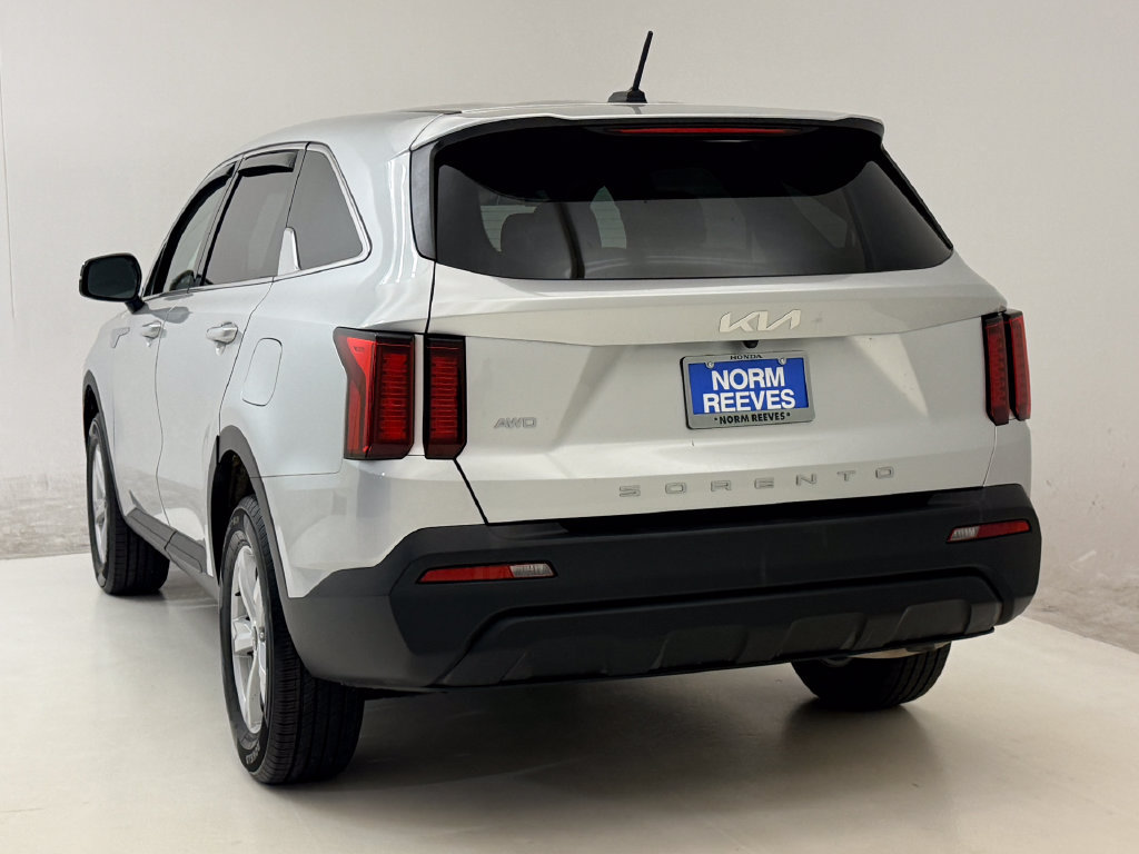 Used 2022 Kia Sorento LX AWD/4WD image 8