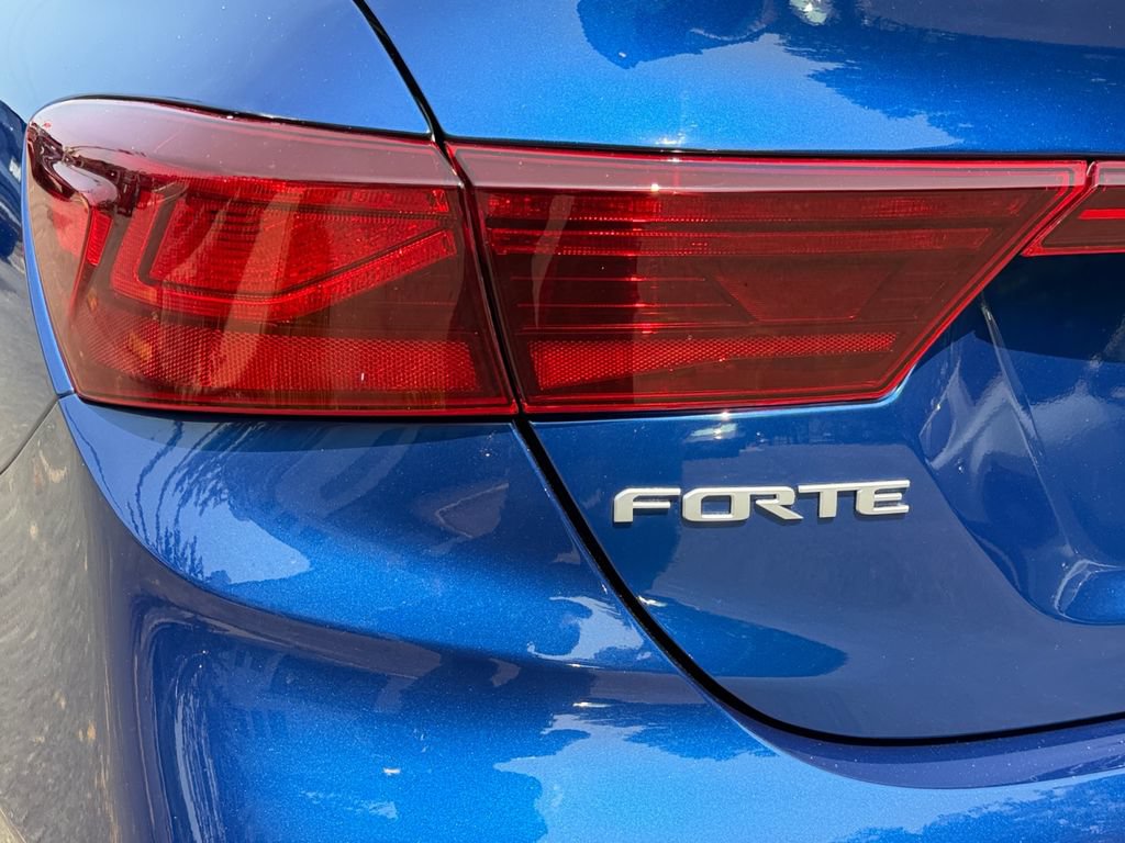 Certified 2023 Kia Forte LXS FWD image 11