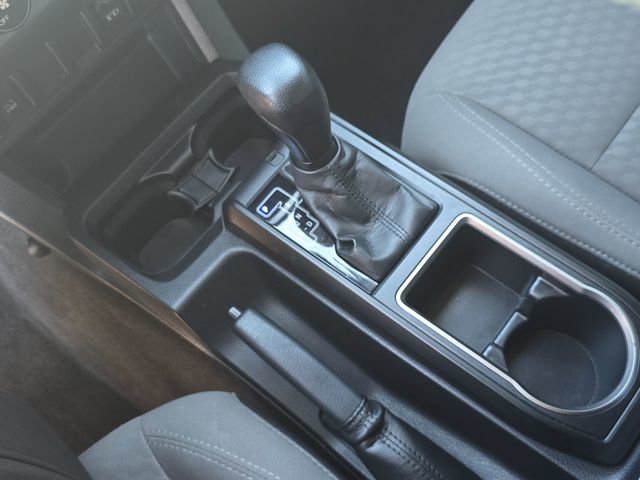 Used 2022 Toyota Tacoma SR w/ SR Convenience Package image 24