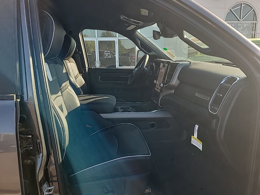 New 2026 RAM 2500 Laramie w/ Sport Appearance Package image 34