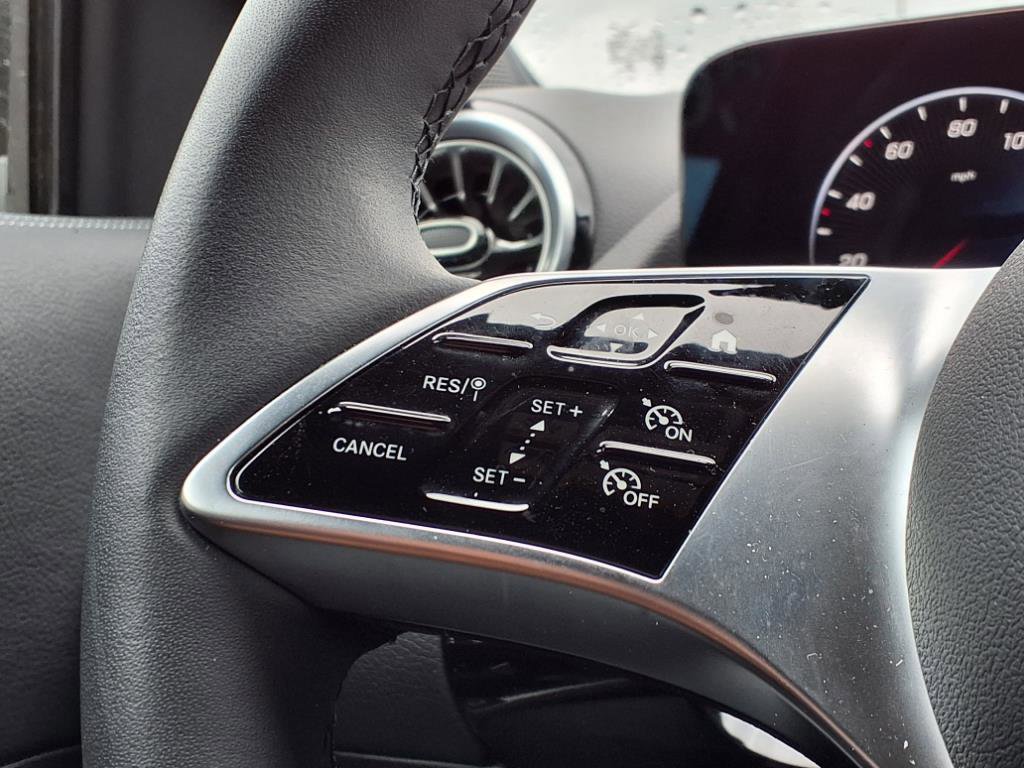 New 2025 Mercedes-Benz GLA 250 4MATIC image 21