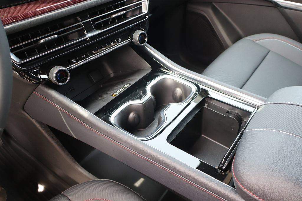 New 2026 Chevrolet Traverse Z71 AWD/4WD image 30