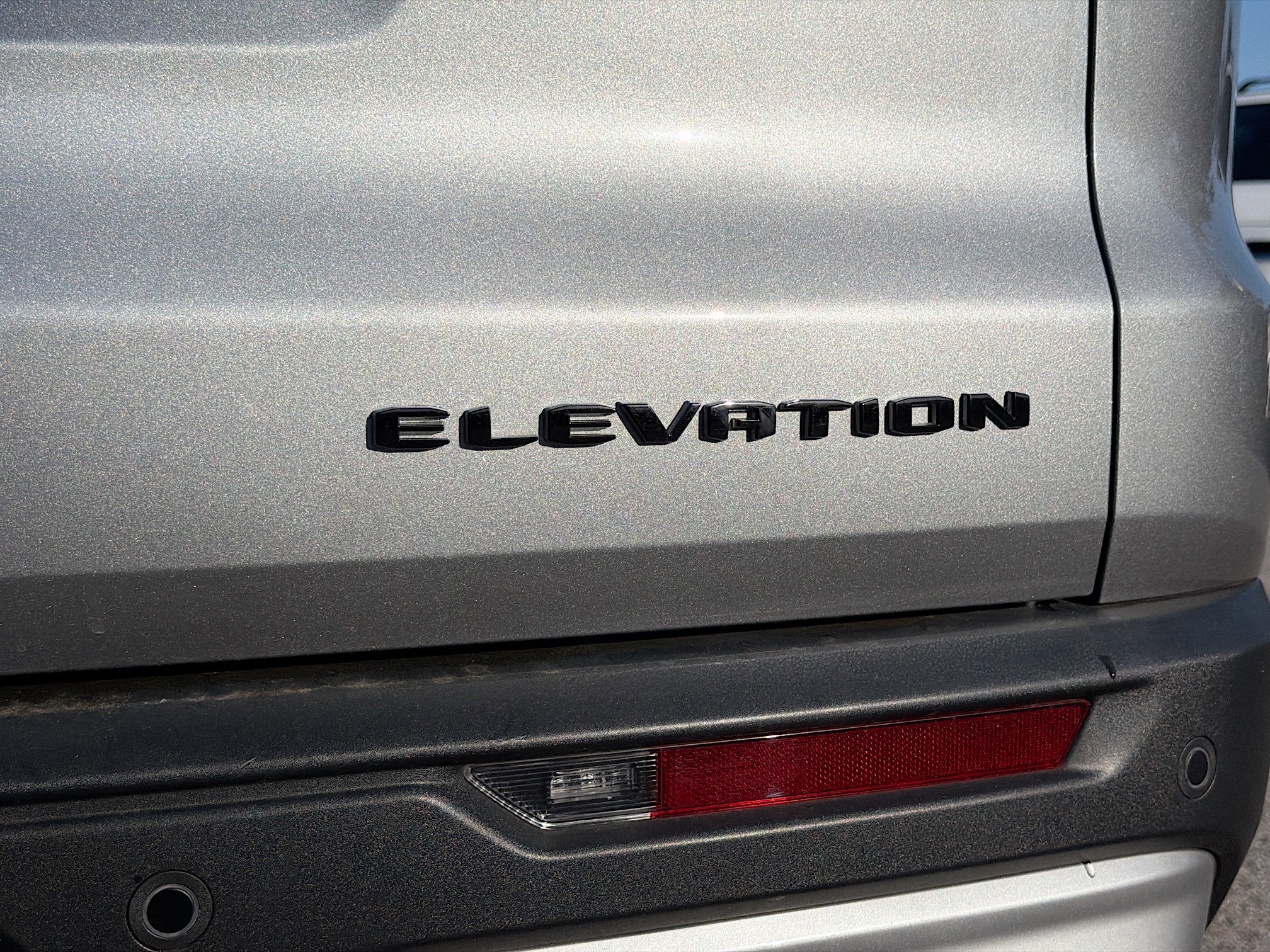 Used 2025 GMC Acadia Elevation FWD image 46