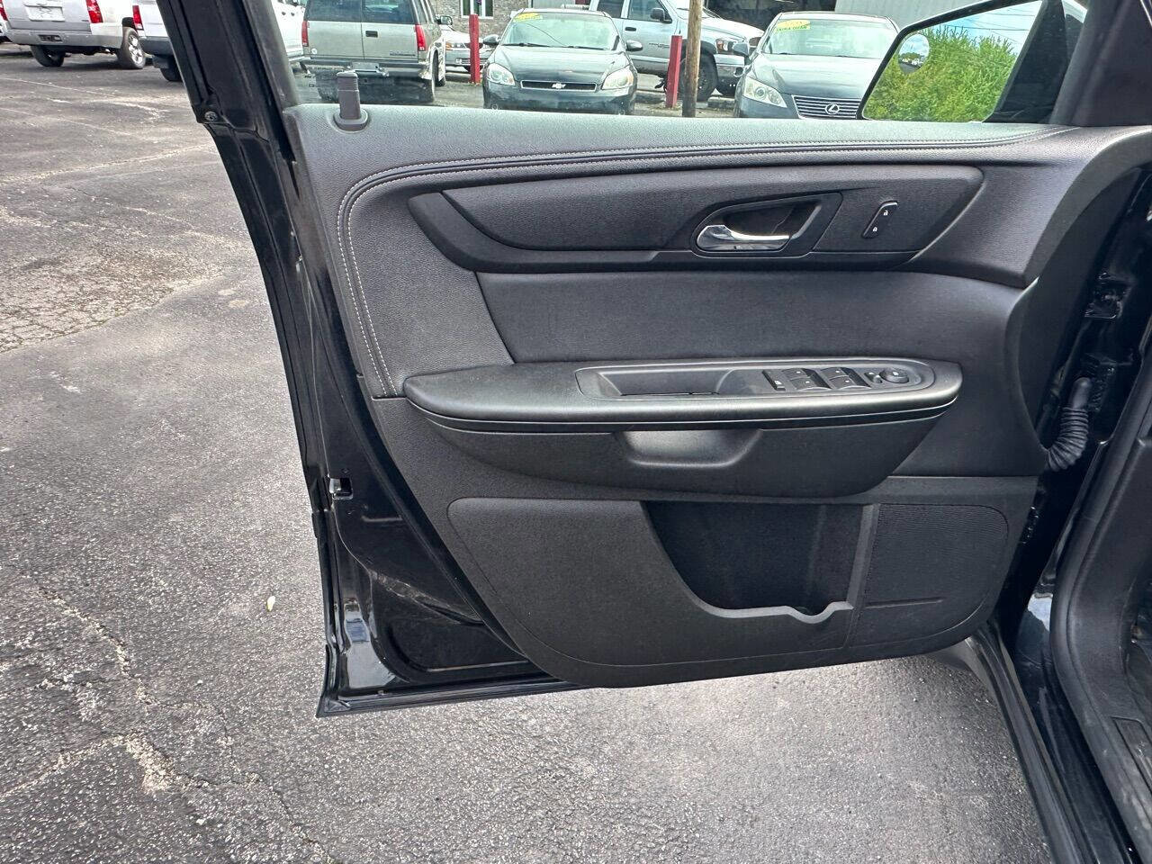 Used 2014 Chevrolet Traverse LT w/ All-Star Edition image 11