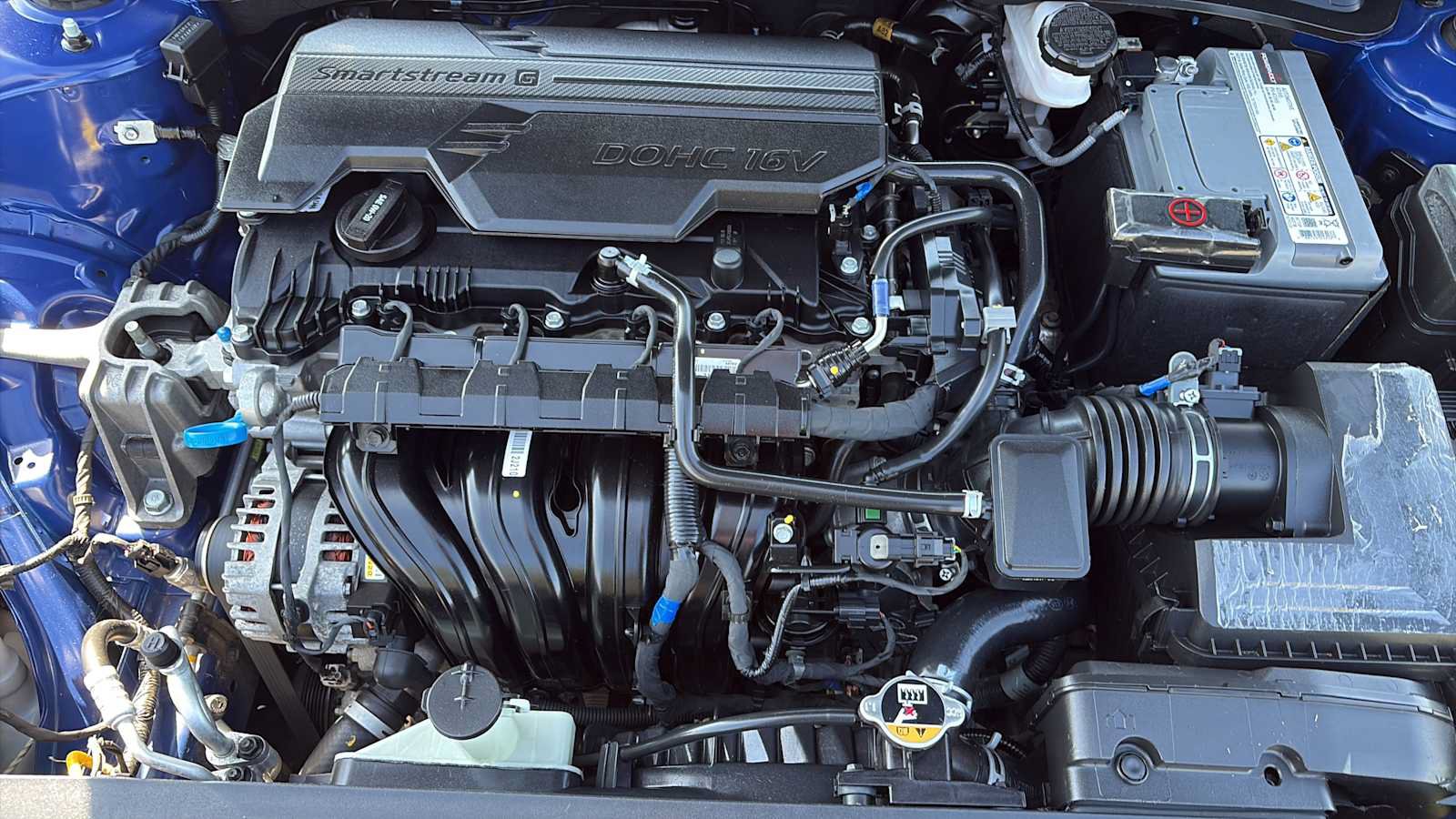 Used 2025 Hyundai Elantra Sport FWD image 30