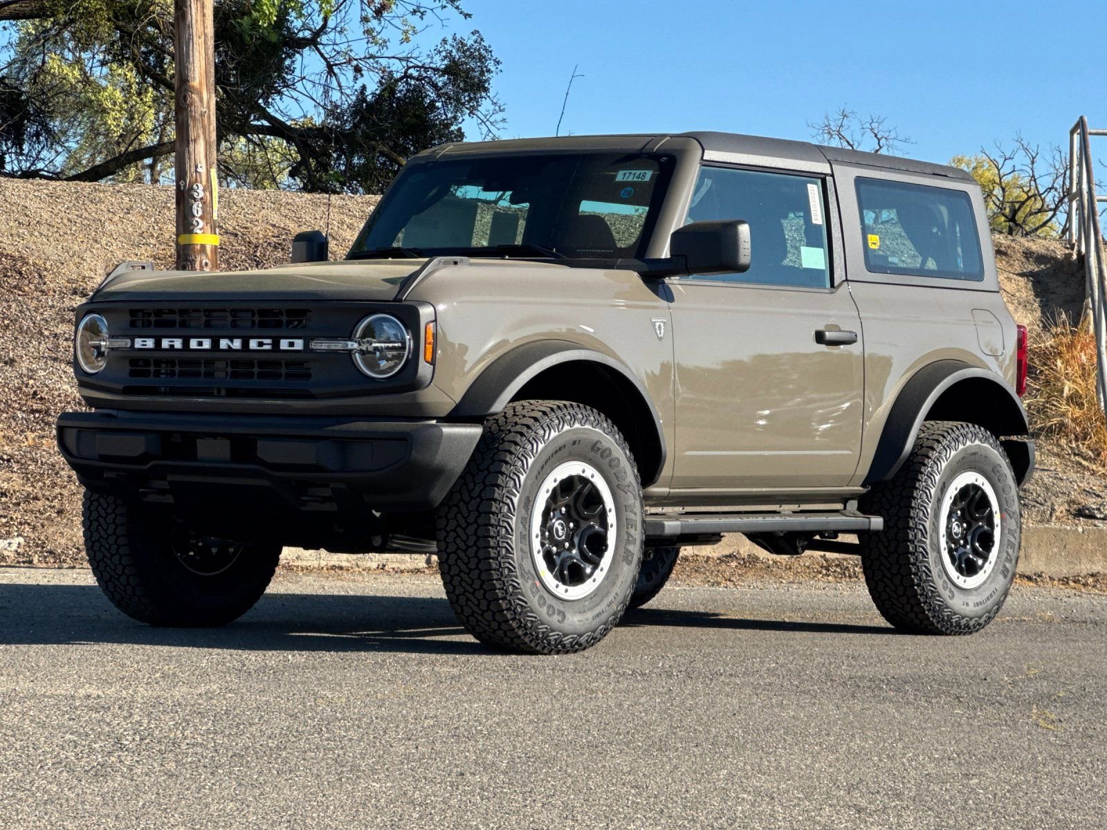 New 2026 Ford Bronco 2-Door w/ Sasquatch Package image 7