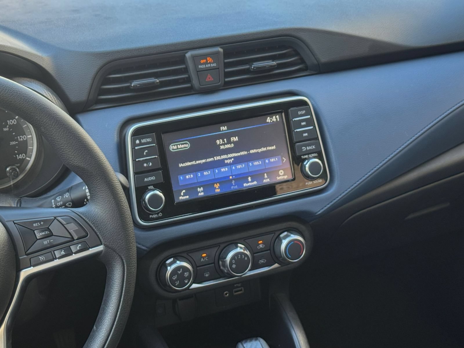 Used 2025 Nissan Versa SV FWD image 16