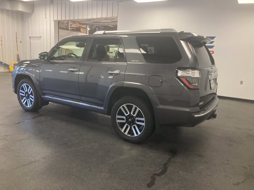 Used 2023 Toyota 4Runner Limited AWD/4WD image 7