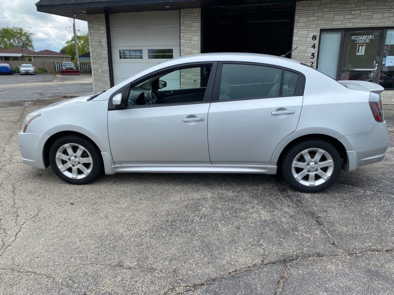 Used 2012 Nissan Sentra 2.0 SR image 10